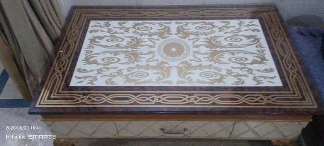 Drawing room table