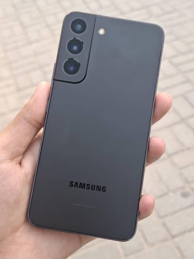 Samsung Mobile S22 Official PTA Box