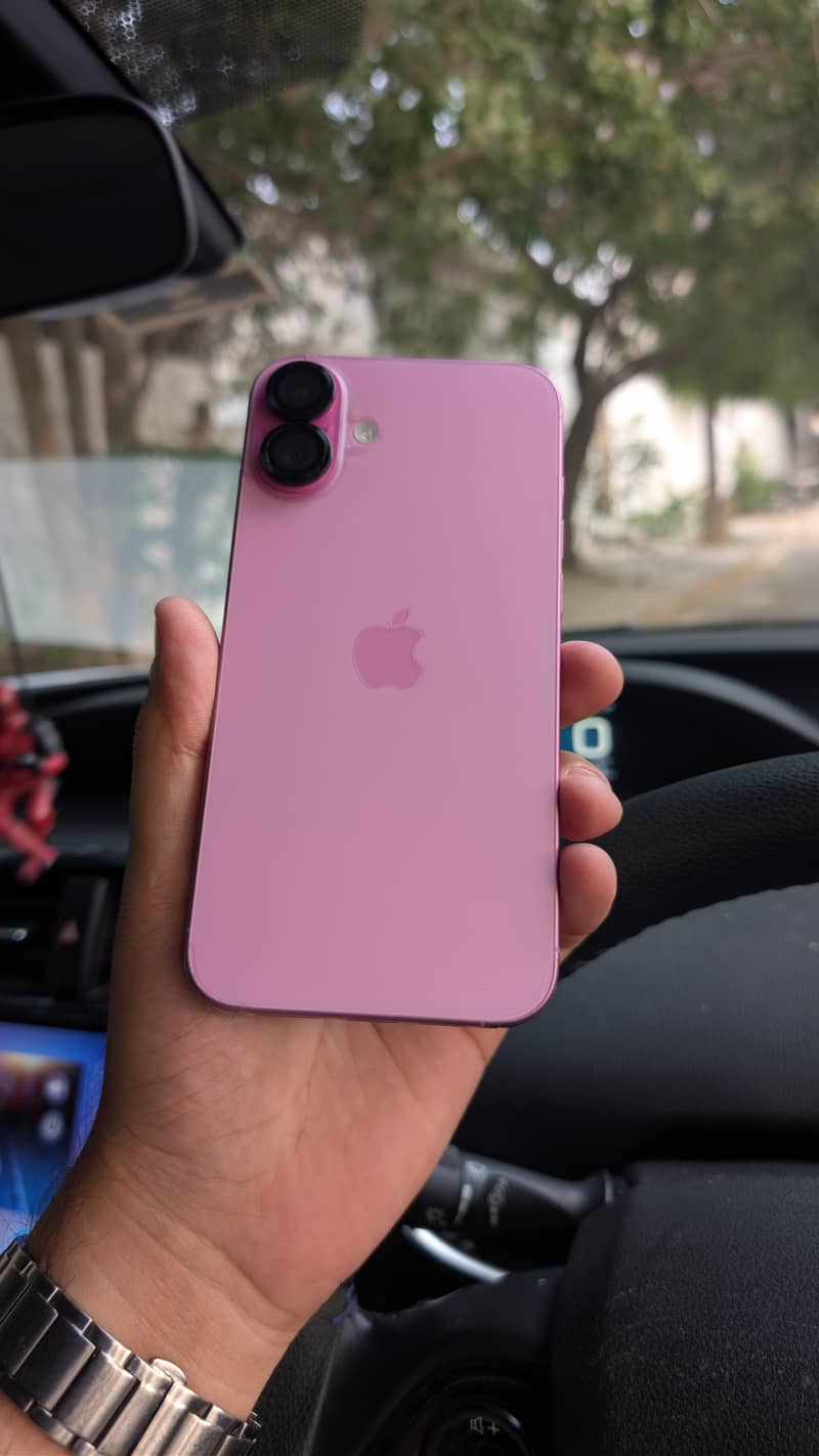 Apple iPhone 16 Plus 5