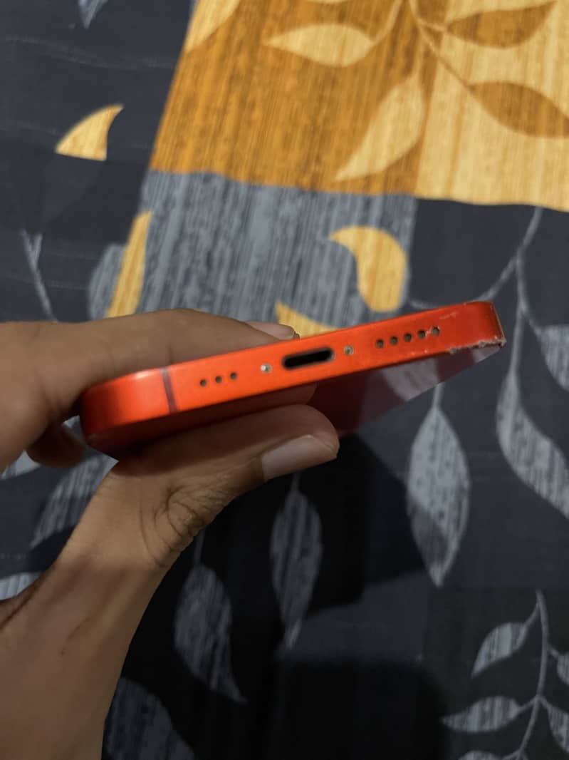 Apple iPhone 12 2