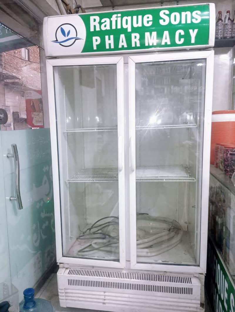refrigerator 0