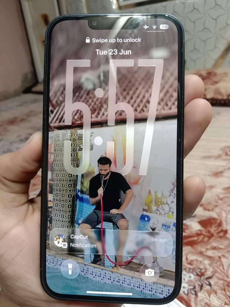 Apple iPhone 13 6