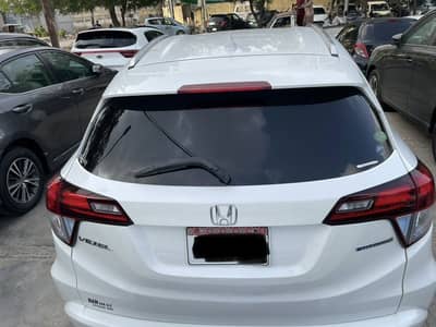 Honda Vezel 2016