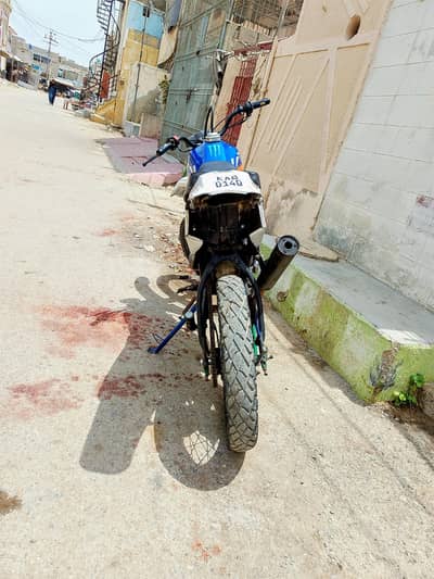 Yamaha Enduro karachi num