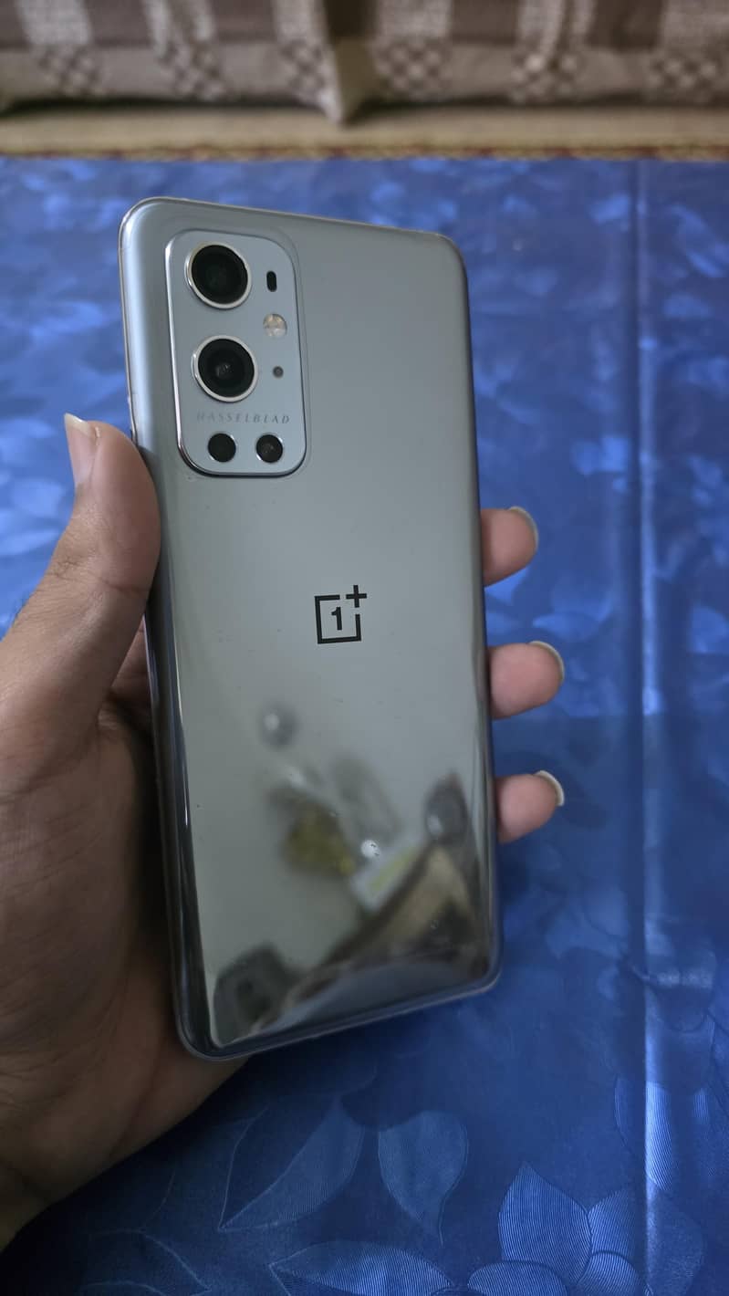 One Plus 9 Pro 1