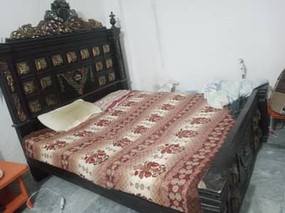 doubles bed with metress full size