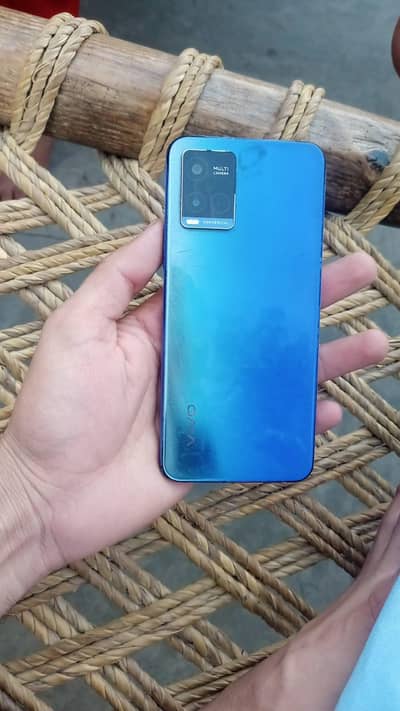 Vivo Y21