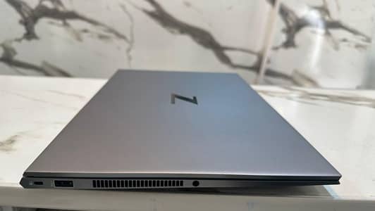 HP ZBook studio G7
