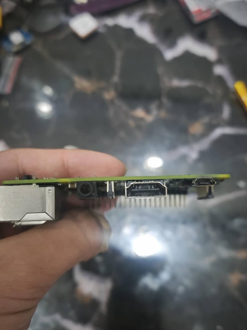 raspberry pi 3b with noir module 8 mega pixels 2