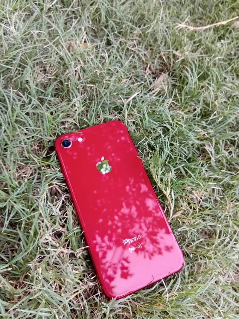 Apple iPhone 8 5