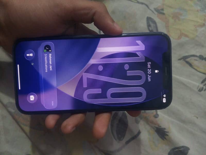 Apple iPhone 12 0