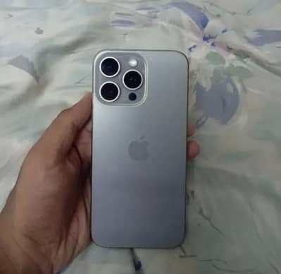 Apple iPhone 15 Pro Max