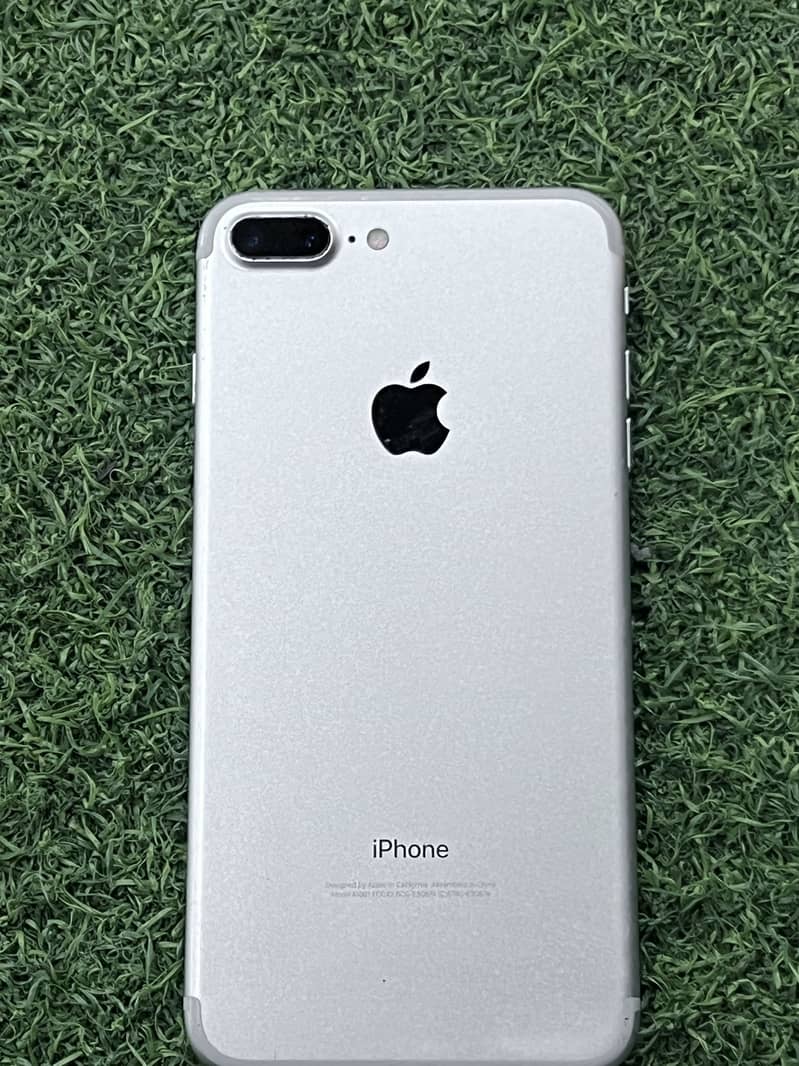 Apple iPhone 7 Plus 4