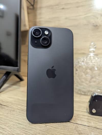 Apple iPhone 15