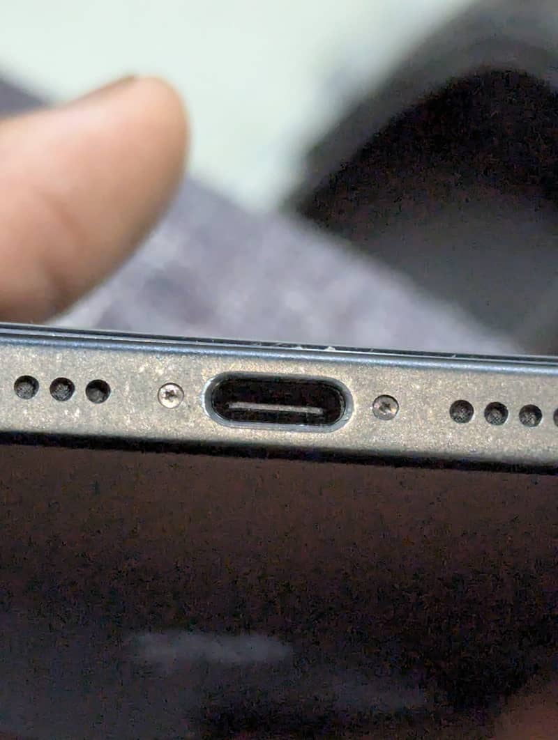 Apple iPhone 15 3