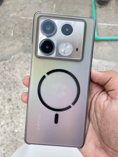 Infinix Note 40