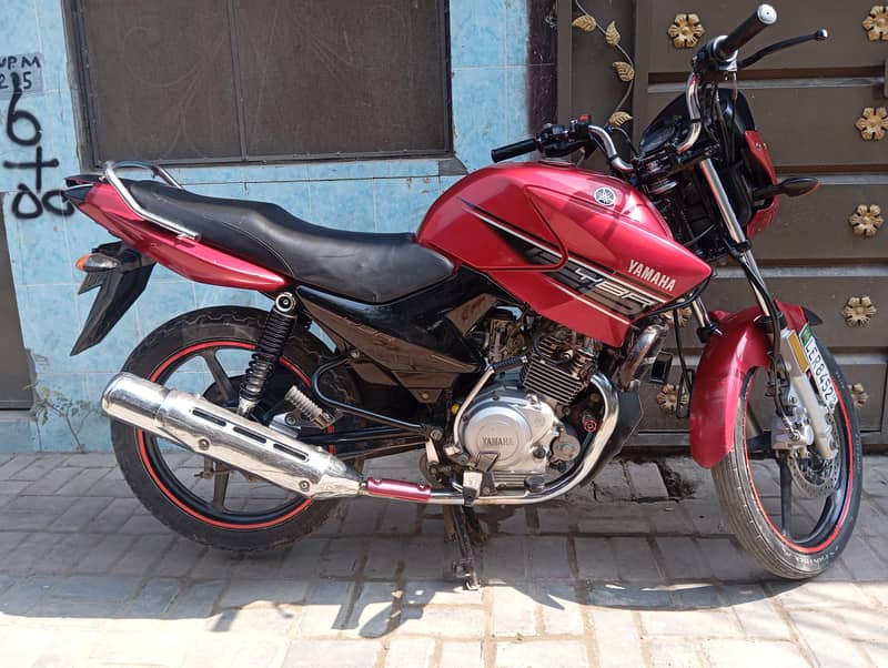 Yamaha ybr 125 6