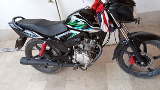 Honda CB125F