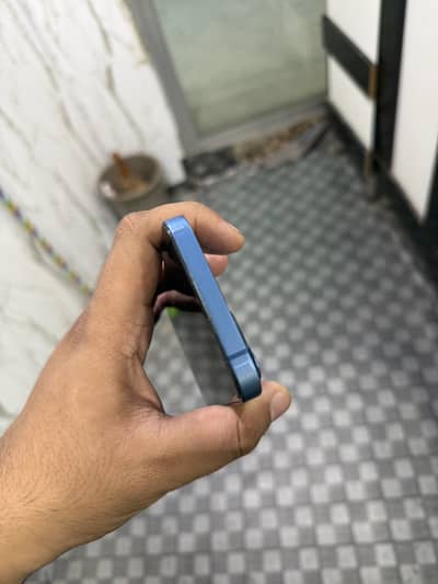 Apple iPhone 13 Factory Unlocked