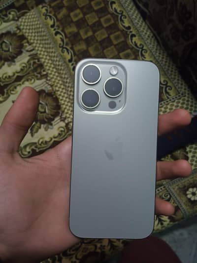 Apple iPhone 15 Pro