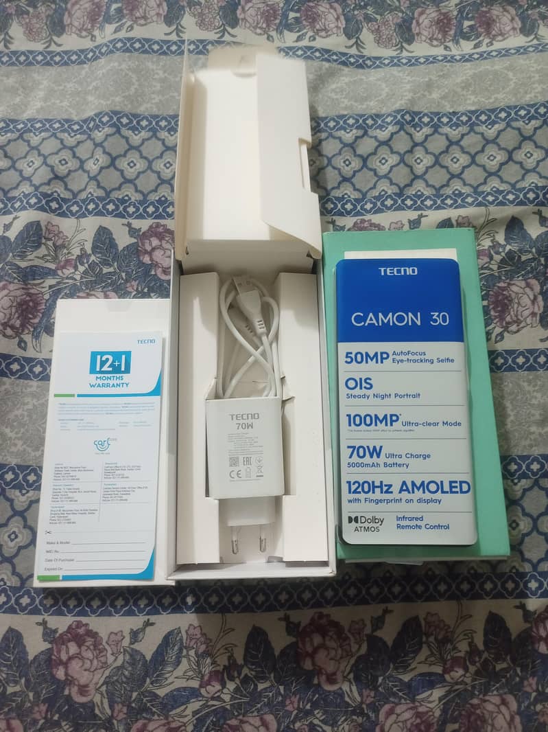 Tecno CAMON 30 1
