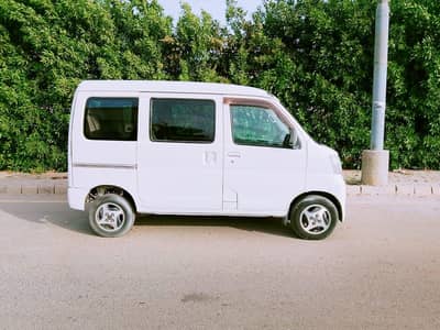 Daihatsu Hijet 2012