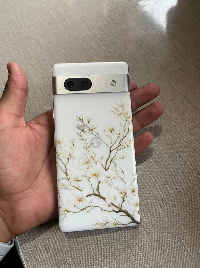 Google Pixel 7a 4