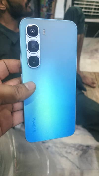 Infinix Hot 60 Pro only 2.5 month use