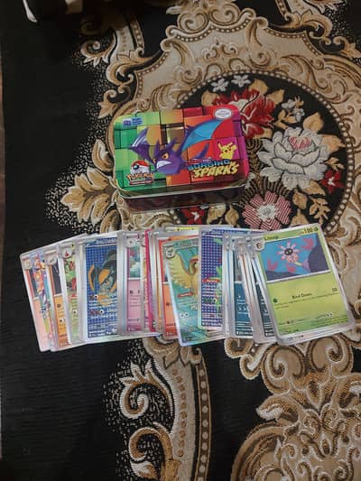POKEMON CARDS 50 WITH METAL BOX IN NEW FORM NOT DAMAGED OR USED