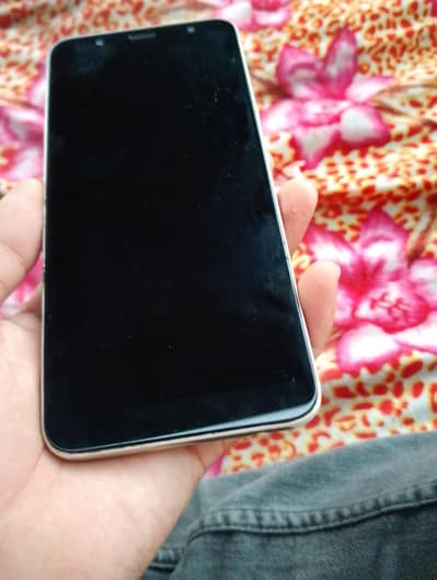 Samsung Mobile J8