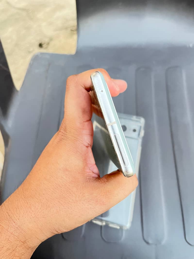 Google Pixel 7 Pro 6