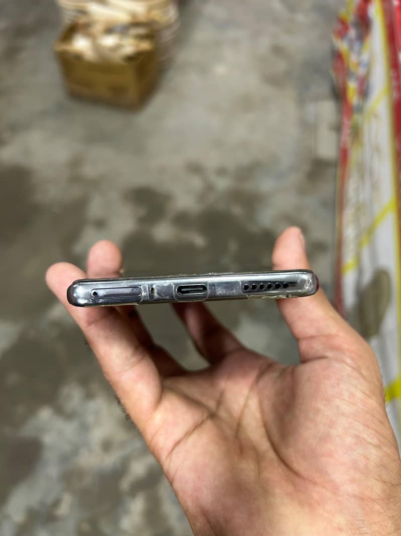 tecno camon 40 Pro 6