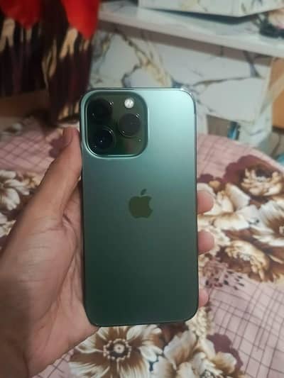 Apple iPhone 13 Pro