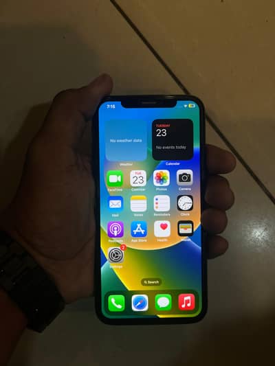 Apple iPhone X  factory unlock 64 gb battery 100