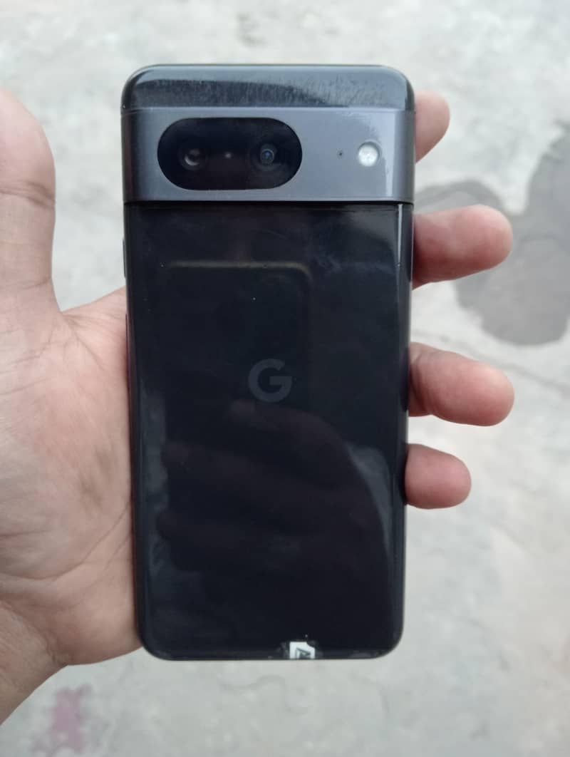 Google Pixel 8 1