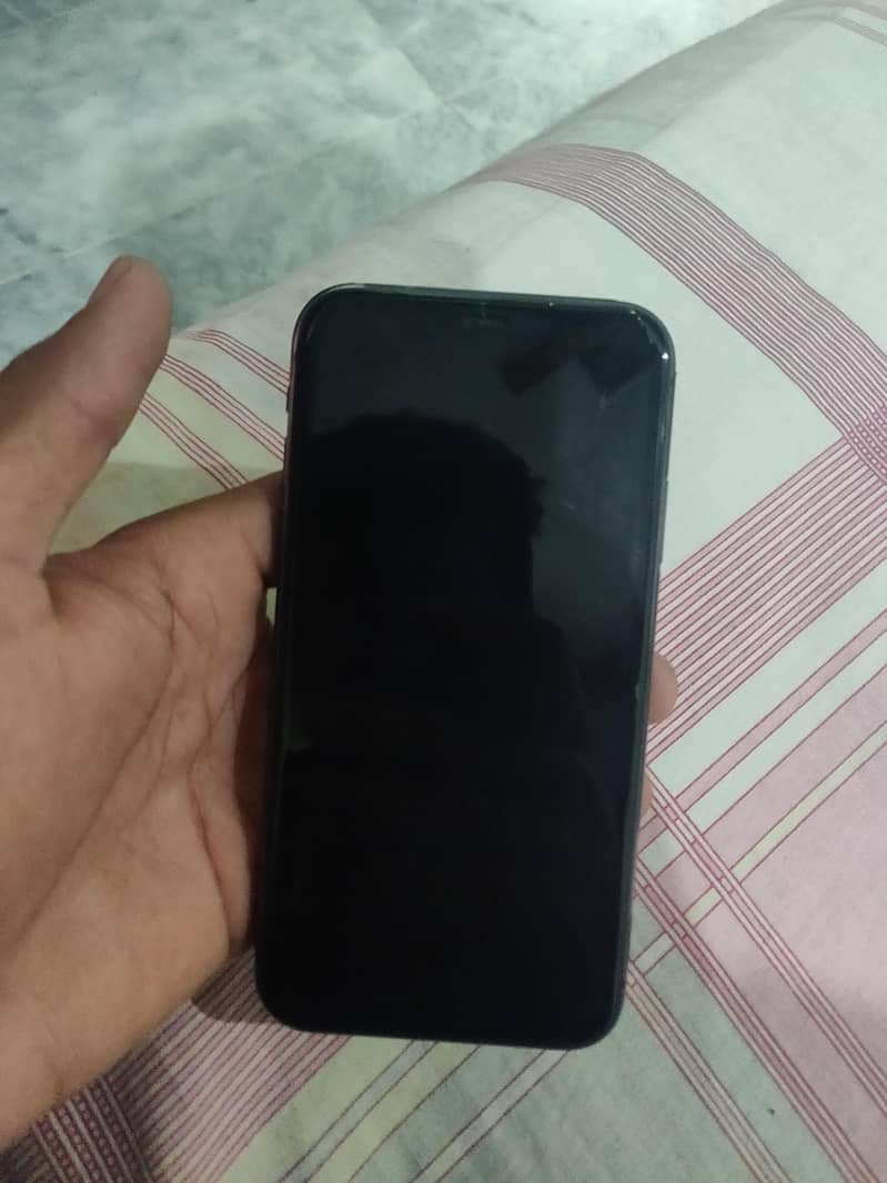 Apple iPhone 11 1