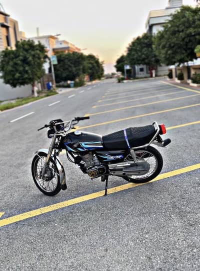 Honda CG125 For sale WhatsApp num 03135523337
