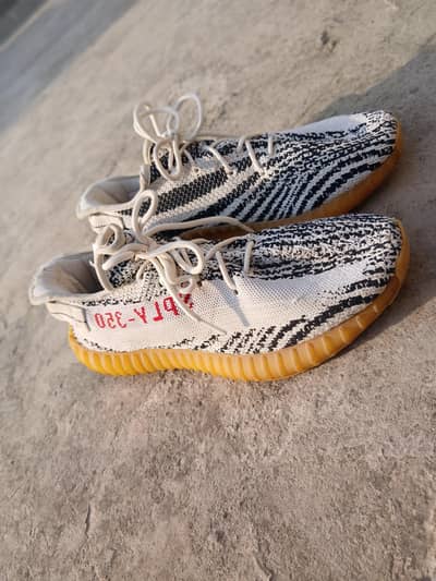 Yeezy Sply 350 White