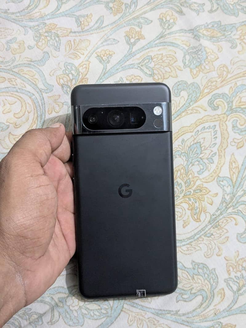 Google Pixel 8 Pro 0