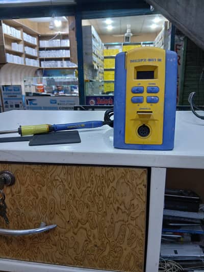 hakko 951 soldering station