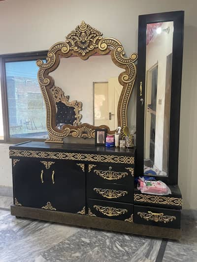 King size bed side table dressing