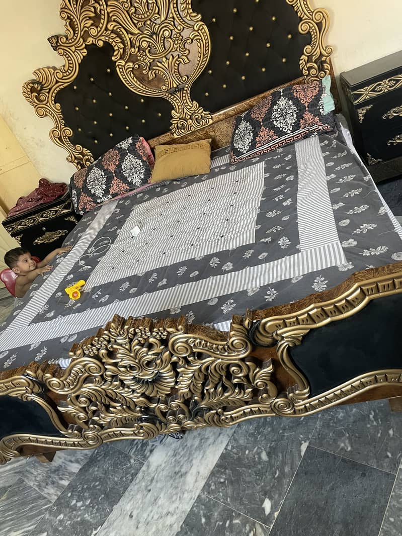 King size bed side table dressing 5