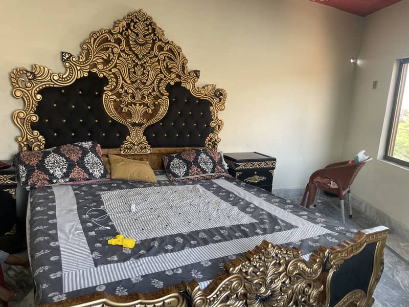King size bed side table dressing 6