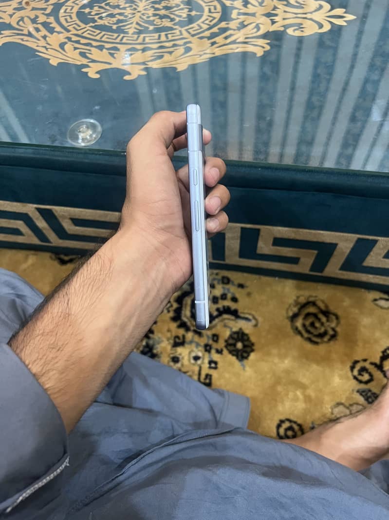 Google Pixel 7a 1