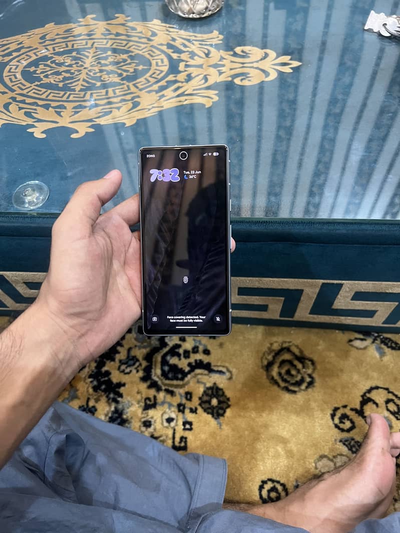 Google Pixel 7a 5