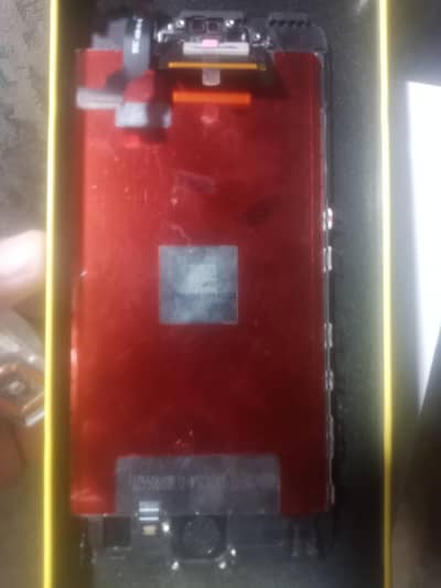 I phone 6s+ or infinix ka penal