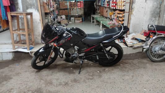 YAMAHA YBR 125 YBR125 YB125R 2025/26 fix price 03017763735 03048779805
