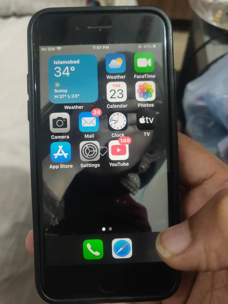 Apple iPhone 7 6