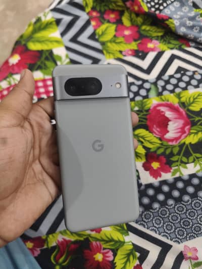 Google Pixel 8 dual sim PTA approved 48 sa km wala mg na kara
