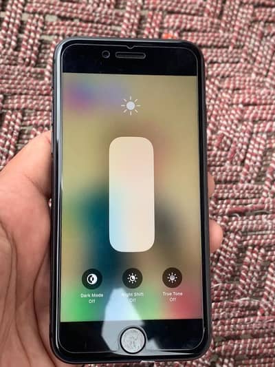 Apple iPhone 8